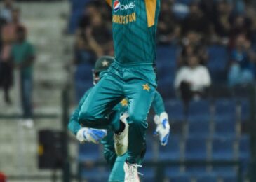 Babar, Imad star Pakistan thrash Australia by 66 runs