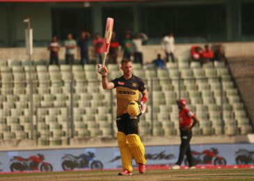 Laurie Evans’s maiden Ton helped Kings to maintain their winning streak