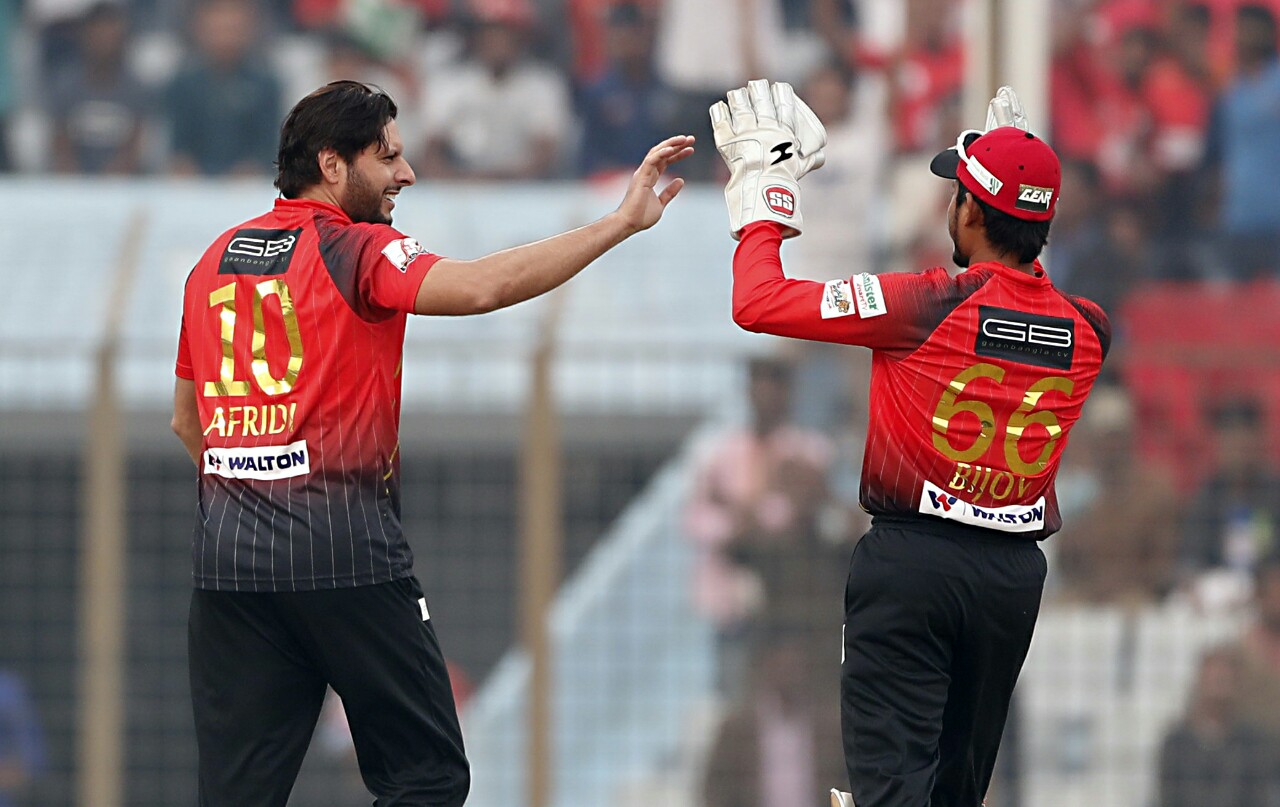 Comilla Outclassed Khulna in a high scoring encounter