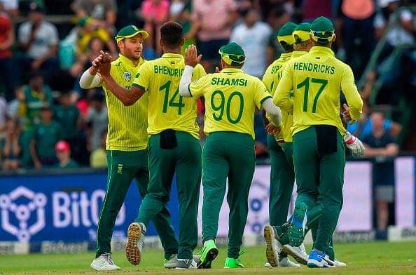 Miller and Babar light up the Stadium before South Africa clinch series