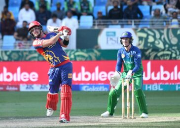 Twitter reacts on the thrilling victory of Karachi Kings