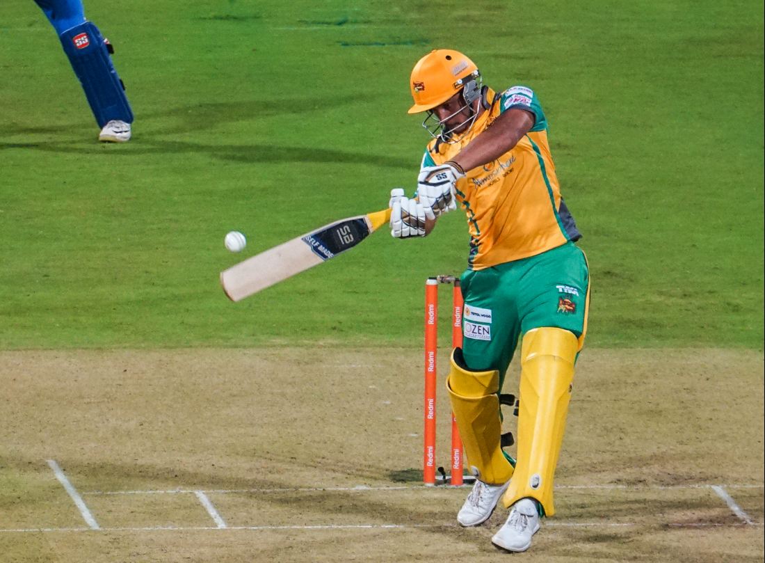 The rain-affected game ended on a Tie in KPL on Sunday