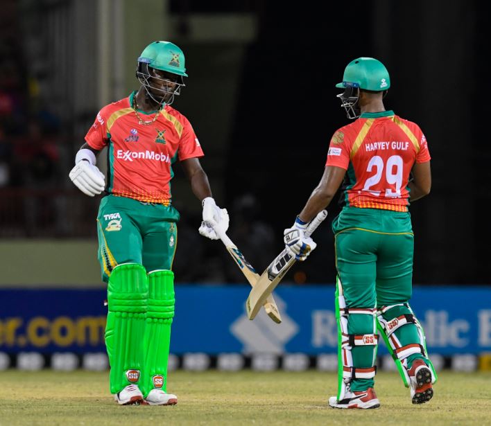 Pooran and Rutherford brutal hitting earns third win for Warriors