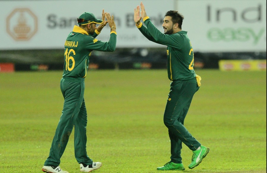 Shamsi five-for help South Africa level ODI series vs Sri Lanka