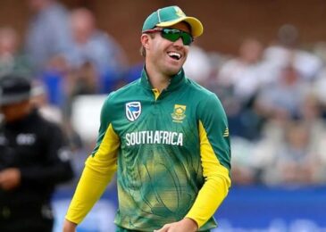 De Villiers impressed with the opening half of SA20 can help youngsters
