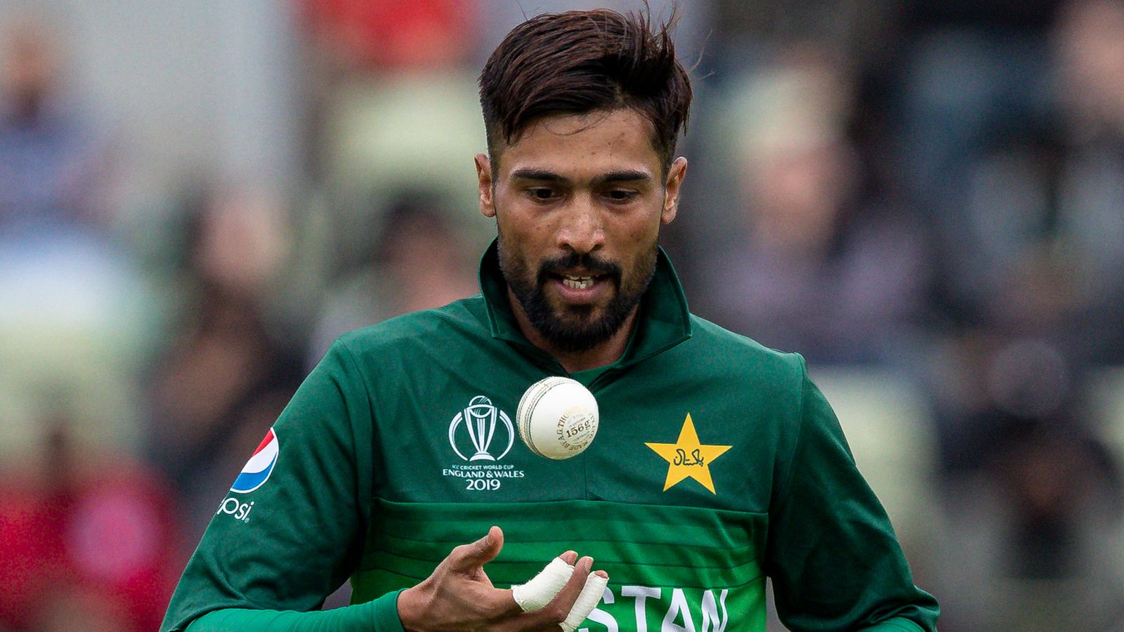 Mohammad Amir Biography | Mohammad Amir Profile | Mohammad Amir Net Worth