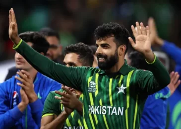 Former cricketers slam Shadab Khan’s captaincy