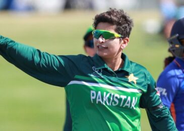 Nida Dar welcomes equal pay for men and women cricketers