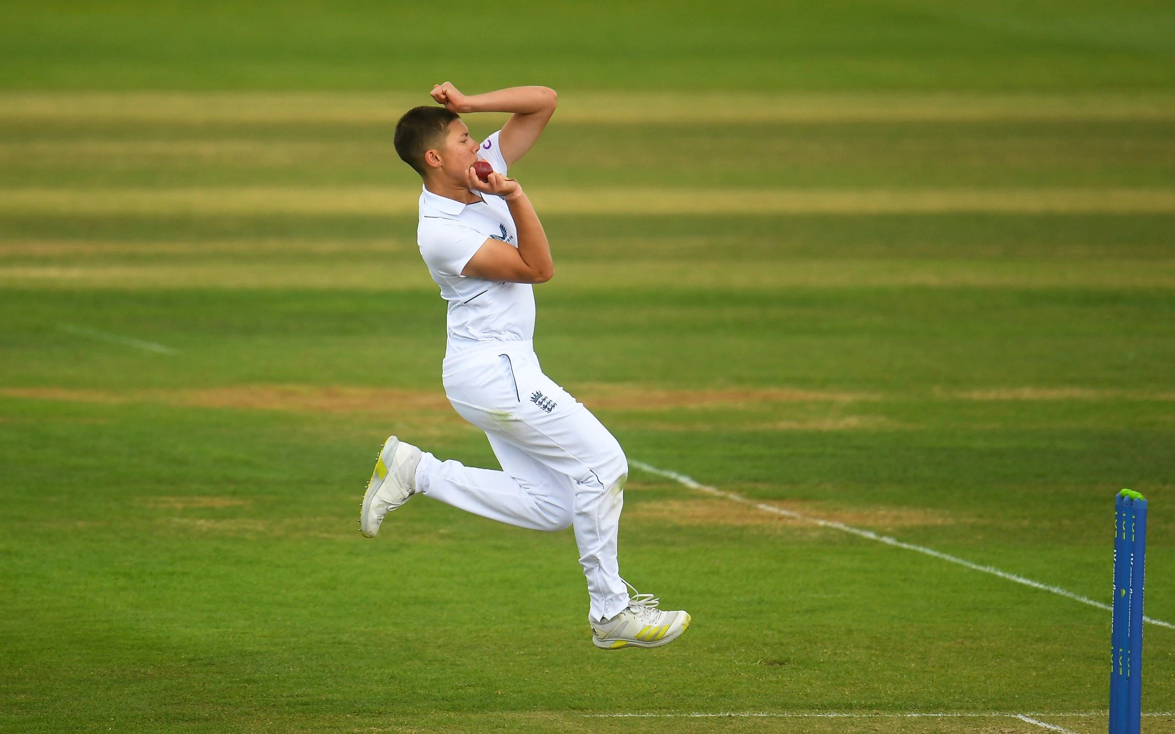 Mastering The Art Of Bowling In Cricket Techniques To Swing Inswing 