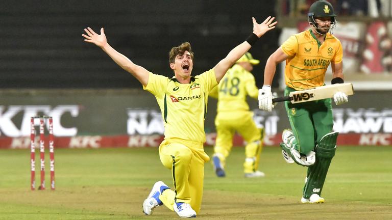 Australia beat South Africa by eight wickets to clinch the T20I series