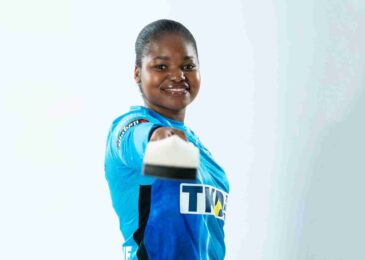 Anesu Mushangwe re-signs with Adelaide Strikers for WBBL|09