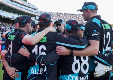 Finn Allen and Glenn Phillips’ fifties power New Zealand to 74-run win over England
