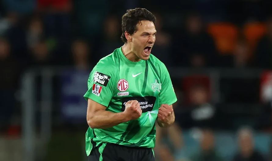 Nathan Coulter-Nile back for another year with Melbourne Stars