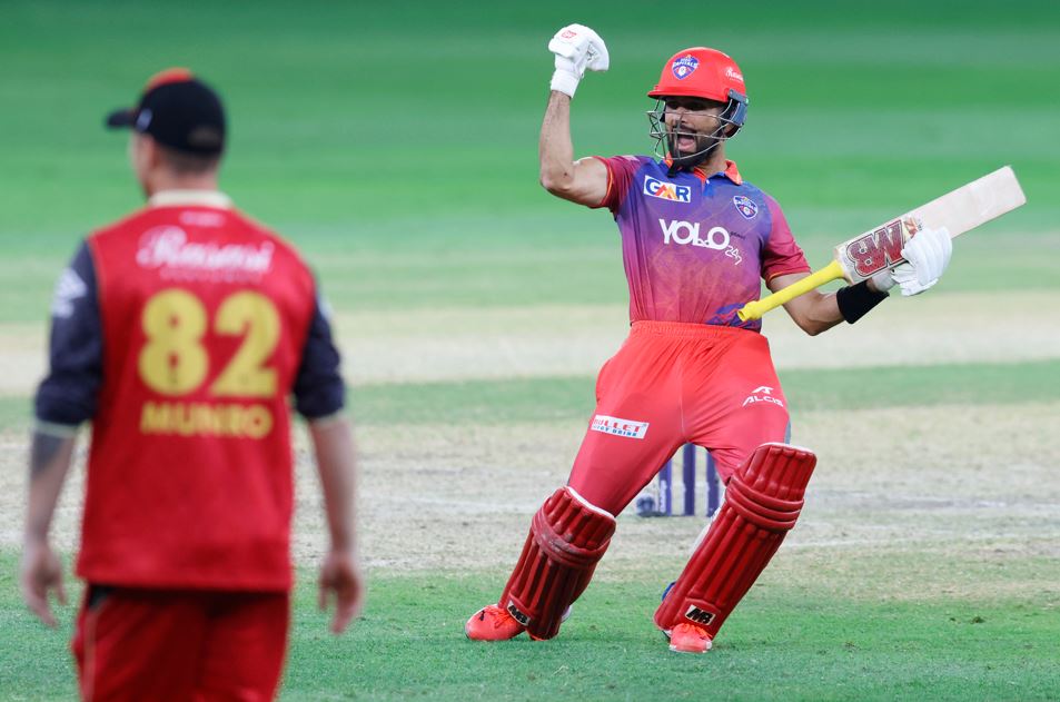 ILT20 Playoffs: Brace Yourself for an Intense Cricket Battle