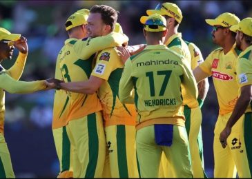 Joburg Super Kings Storm into Qualifier 2 After Crushing Paarl Royals by 9 Wickets