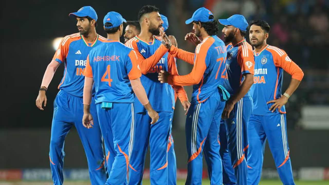 Watch: Indian cricket team member denied entry to hotel, assumed as 'a random fan'